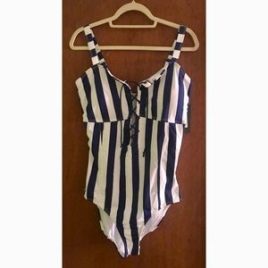 Plus Size Lace-Up Bathing Suit